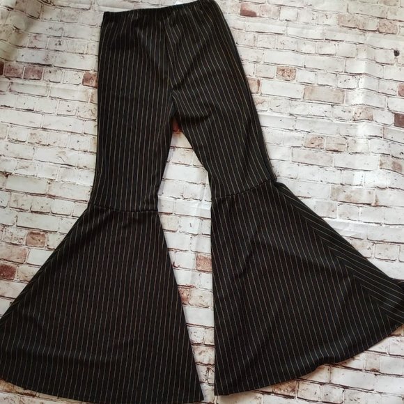 Park Avenue Pants - NWT! Black Elephant Ear Bell Bottom Pants Size S